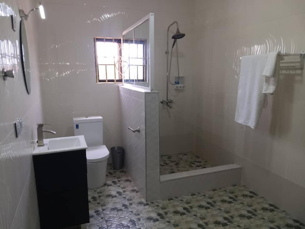The Winford Boutique Hotel Achimota Taifa Δωμάτιο φωτογραφία