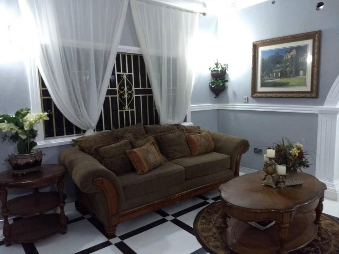 The Winford Boutique Hotel Achimota Taifa Εξωτερικό φωτογραφία